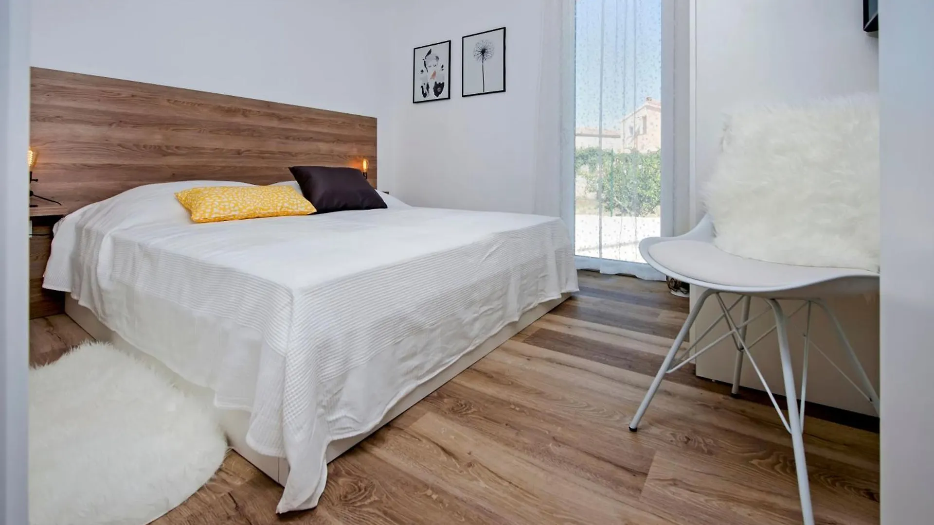Holiday home Vollstaendig Freistehende Designervilla Mit Infinity Pool Marcana
