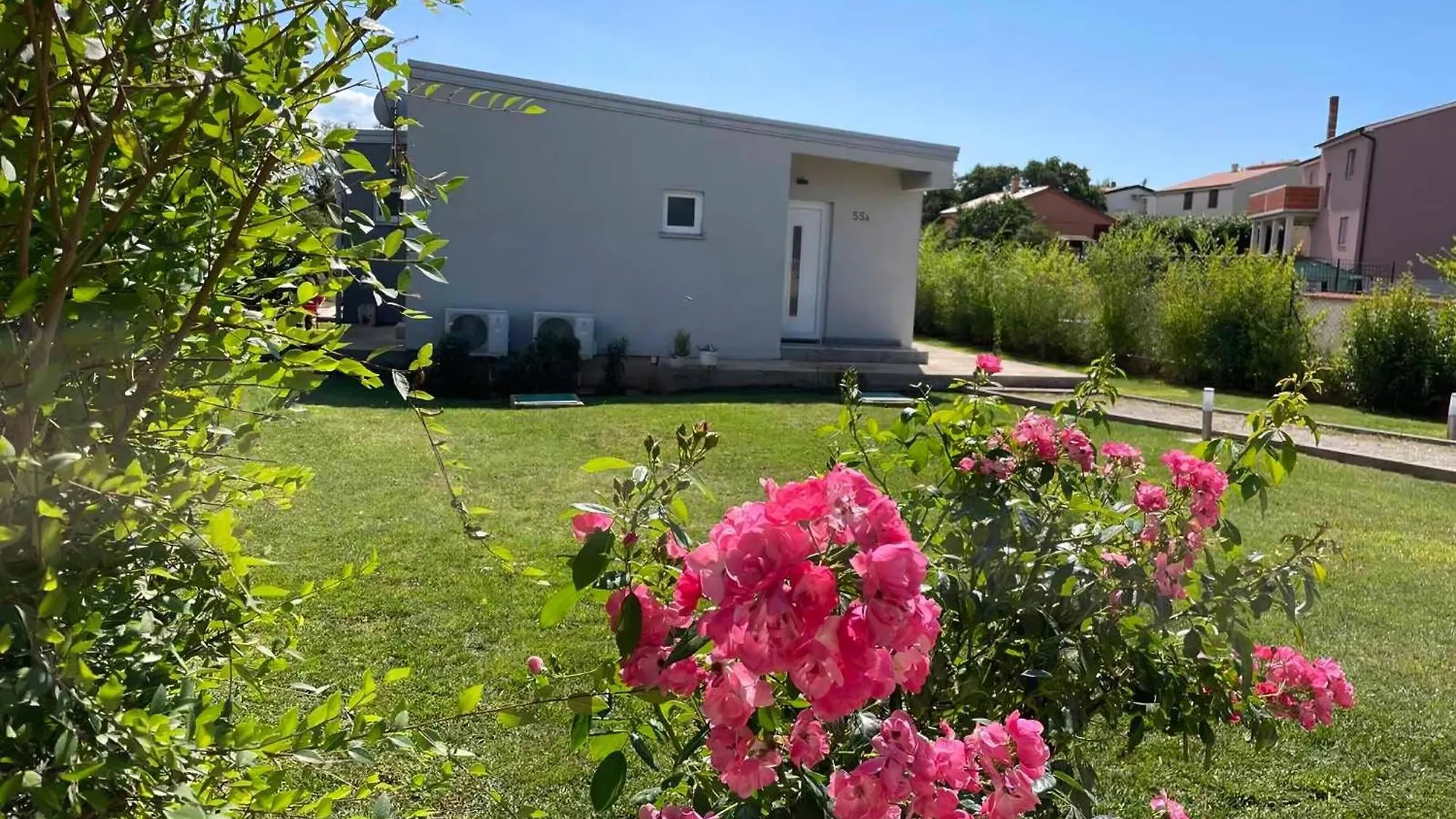Holiday home Vollstaendig Freistehende Designervilla Mit Infinity Pool Marcana