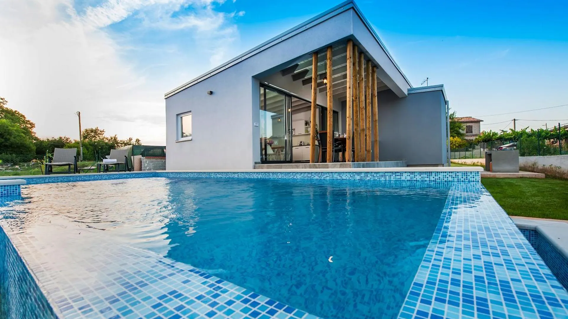 Holiday home Vollstaendig Freistehende Designervilla Mit Infinity Pool Marcana